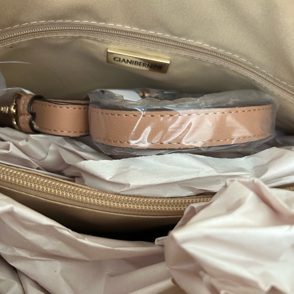 Lemon Print Satchel with Tan Handles - Picture 5 of 7